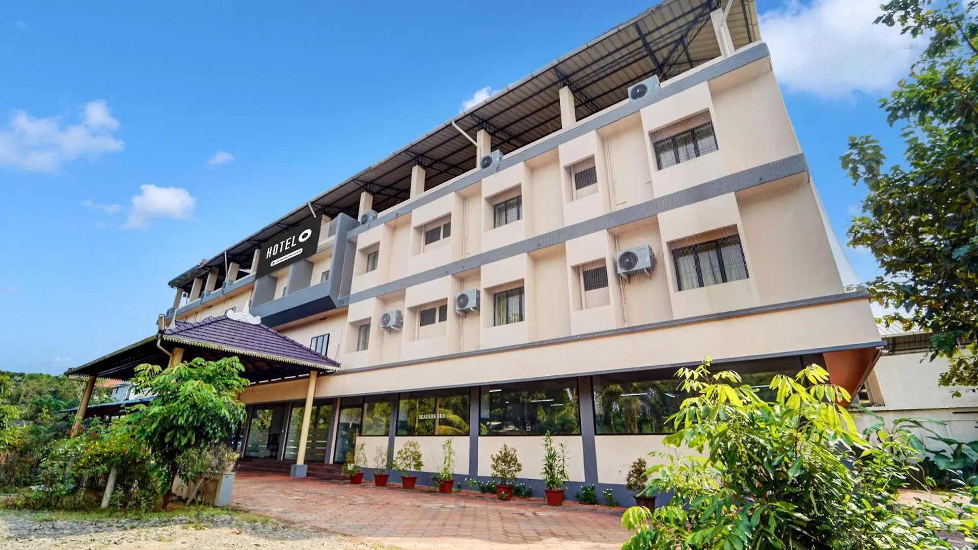 Super Hotel O Thrissur Near Thrissur Medical College Thekkumkara